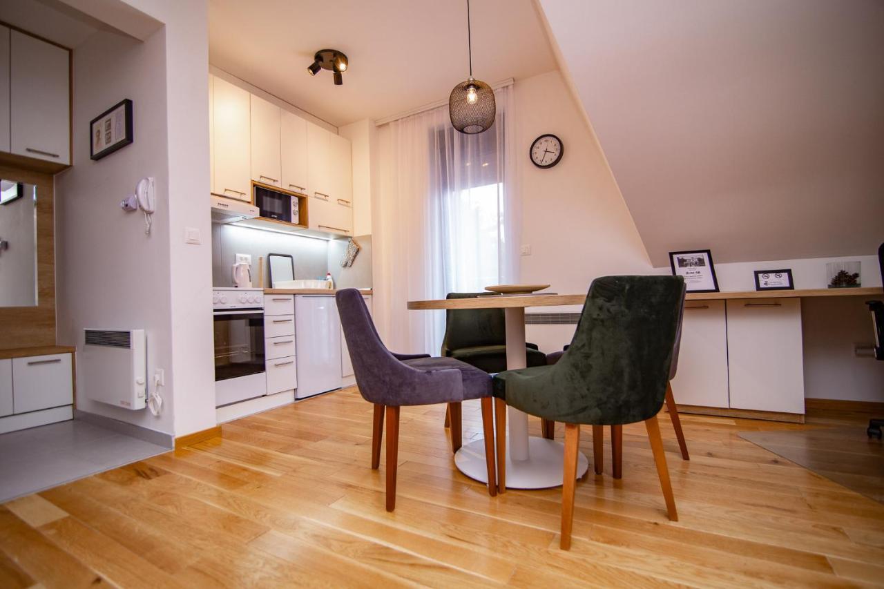 Hotel Titova 4*